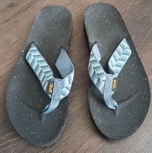 Teva Reflip Sli Flops Black Blue Patterned Sandals Size 7